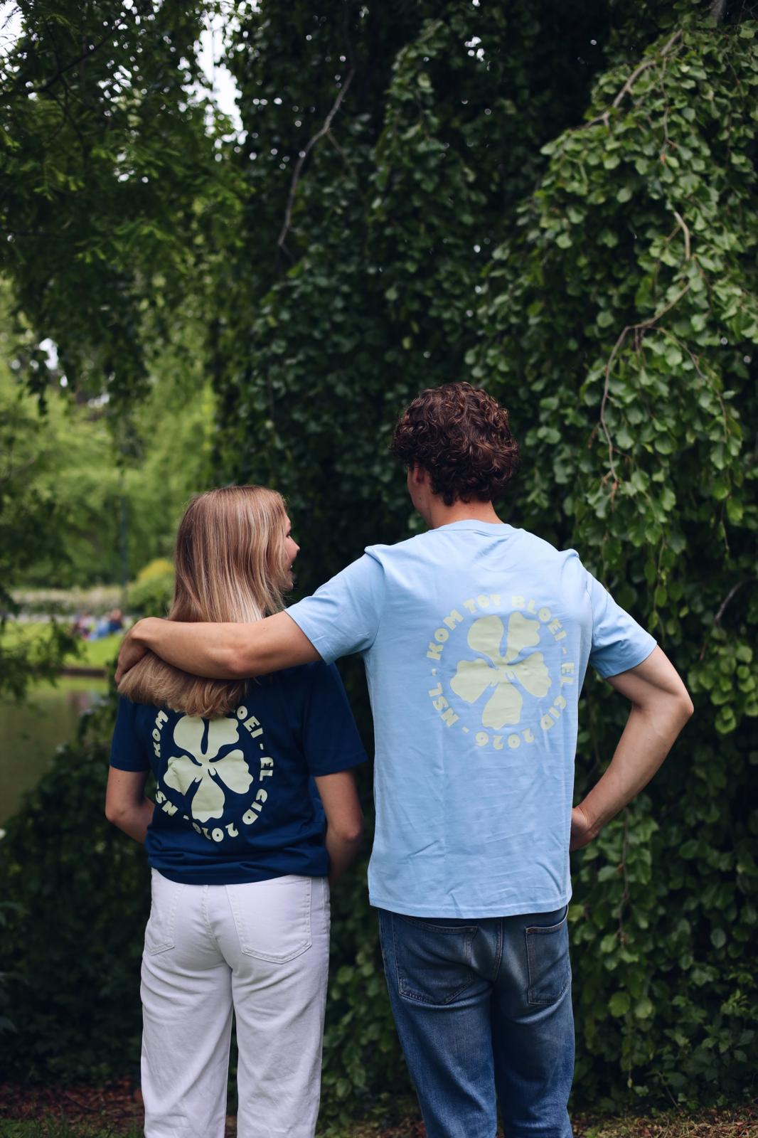 (D) 2x T-Shirts M